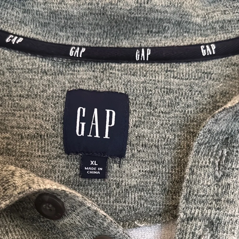GAP Heather Green Pullover Sweater